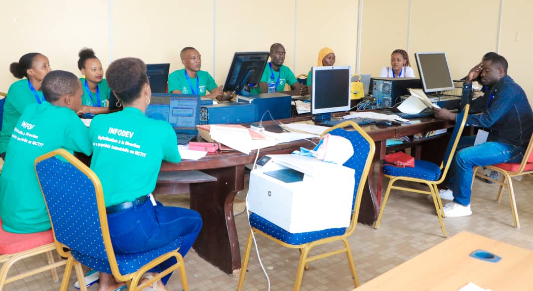 INFORMATIC AND DEVELOPMENT